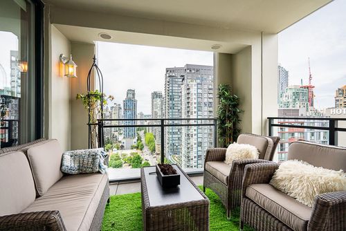 3-1082 Seymour St, Vancouver, BC, V6B1X9 | Card Image