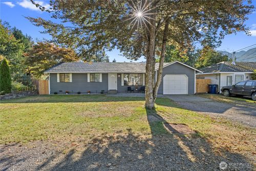 256 7th St, Gold Bar, WA, 98251-9016 | Card Image