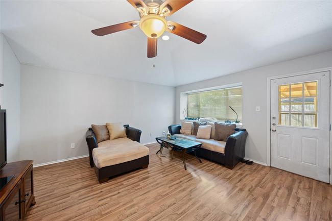 3326 Hartfield Ln, House other with 3 bedrooms, 2 bathrooms and 2 parking in Spring TX | Image 11