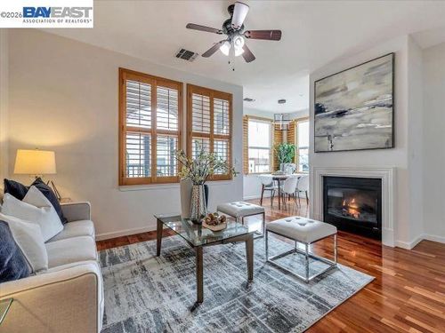 3275 Dublin Blvd, Dublin, CA, 94568-4706 | Card Image