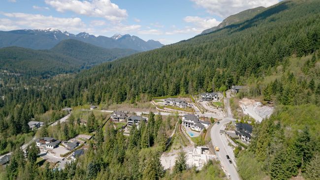 1975 North Charlotte Road, House other with 5 bedrooms, 5 bathrooms and 4 parking in Anmore BC | Image 13