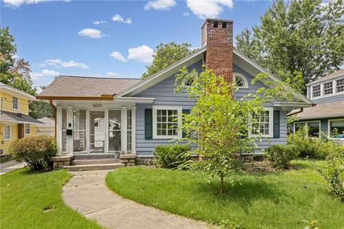 6024 Oak Street, Kansas City, MO, 64113 | Card Image