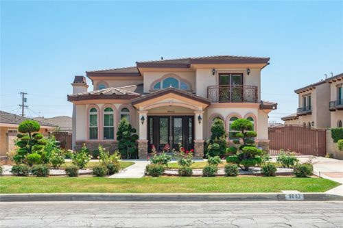 9082 Rancho Real Rd, Temple City, CA, 91780-3030 | Card Image