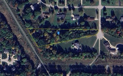 7408 Shearer Rd, Sagamore Hills, OH, 44067-2134 | Card Image