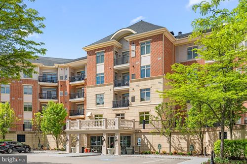 531 Carson Ter, HUNTINGDON VALLEY, PA, 19006-4721 | Card Image