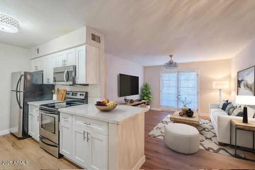 1107-5995 N 78th St, Scottsdale, AZ, 85250-6121 | Card Image