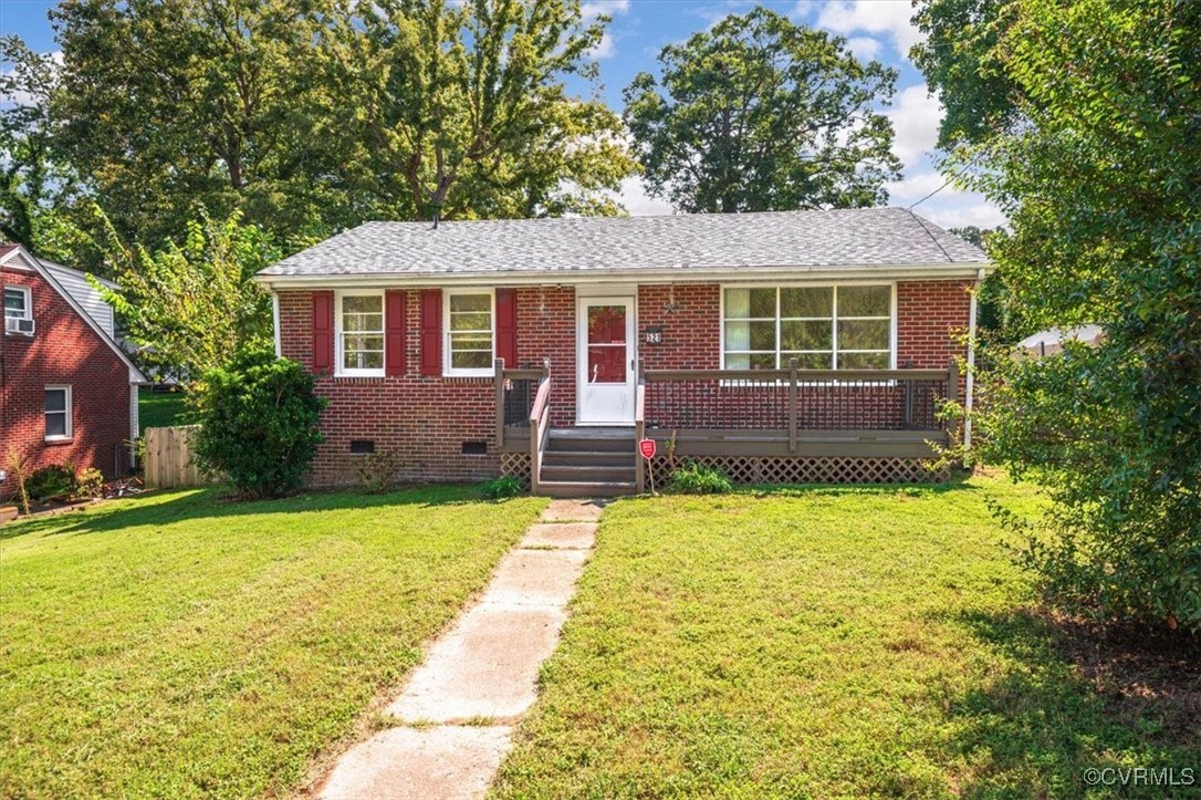 Walnut Ave, Colonial Heights, VA 23834