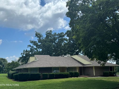 218 Baltusrol Rd, Knoxville, TN, 37934-3707 | Card Image