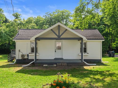 400 Westover Dr, Columbia, TN, 38401-4815 | Card Image