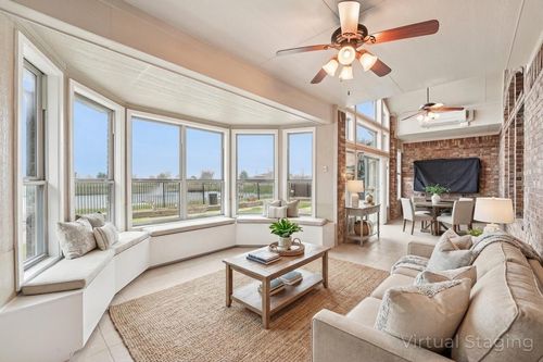 204 Norcia Loop, Liberty Hill, TX, 78642-4450 | Card Image