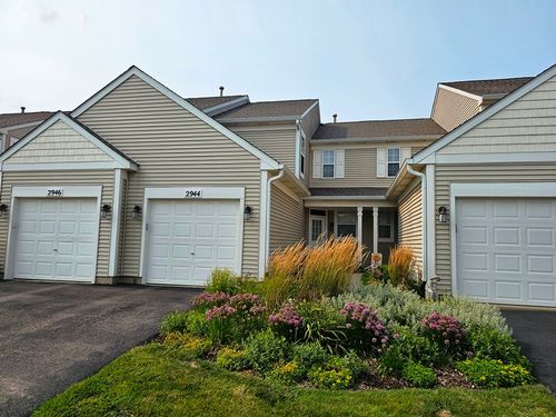 2944 White Thorn Cir, Naperville, IL, 60564-4899 | Card Image