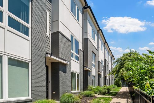 819 Vibe Pl, Nashville, TN, 37216-2541 | Card Image