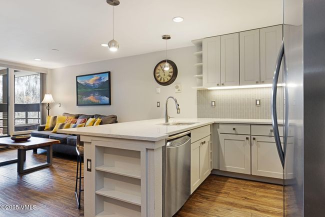 2311 - 1100 N Frontage Rd W, Condo with 2 bedrooms, 2 bathrooms and null parking in Vail CO | Image 12