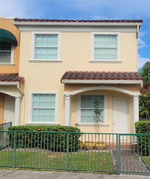 816-816 S Riverside Dr, Pompano Beach, FL, 33062-6200 | Card Image