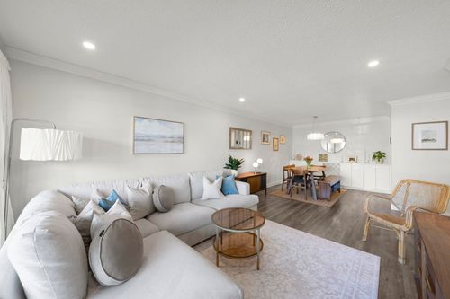 211-4111 Francis Rd, Richmond, BC, V7C1J8 | Card Image