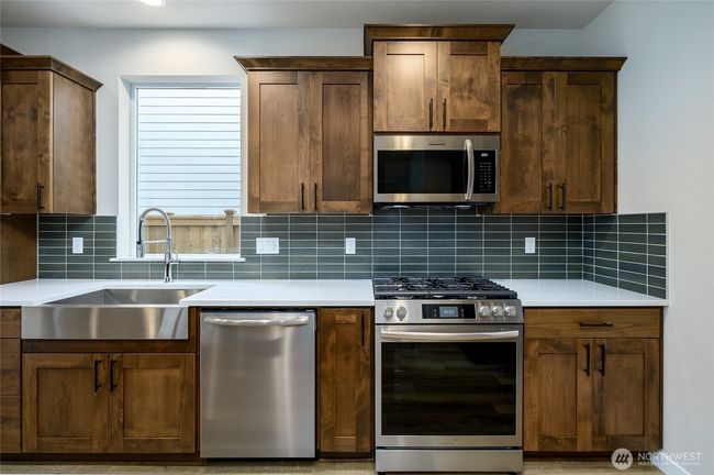 Images are representative of the floor plan and may vary by location and selected finishes. | Image 8