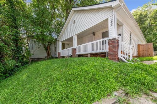 1426 3rd St, Saint Joseph, MO, 64505-2527 | Card Image