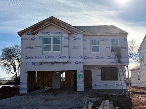 8916 Round Bale Ave, Bowling Green, KY, 42104-7902 | Card Image