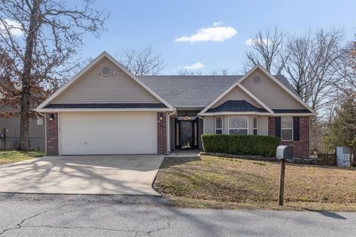 11 Cumbrian Dr, Bella Vista, AR, 72714-4204 | Card Image