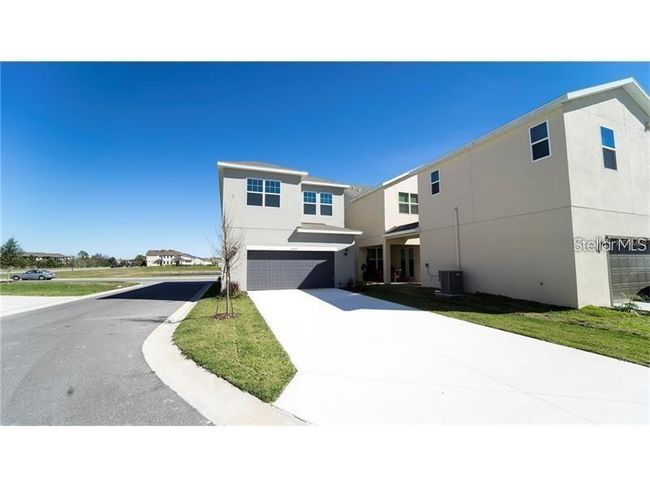 8420 Powder Ridge Trail, House other with 3 bedrooms, 2 bathrooms and null parking in Windermere FL | Image 4