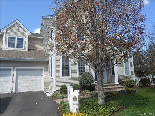 80 Landmark Ct, White Plains, NY, 10603-1559 | Card Image