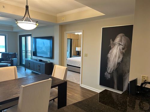 apt-8007-121 N Monroe St, Tallahassee, FL, 32301-1576 | Card Image