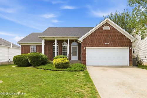 9306 Pinto Ct, Fairdale, KY, 40118-9105 | Card Image
