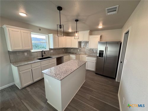 149 Atlas Ave, Killeen, TX, 76542-7099 | Card Image