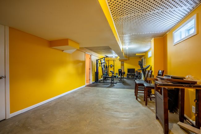 6 Salerno Dr, House other with 5 bedrooms, 3 bathrooms and null parking in Enfield CT | Image 33