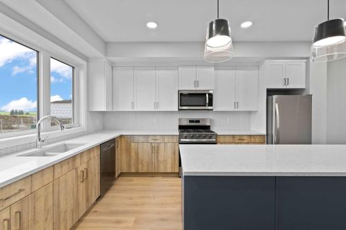 343 Belvedere Drive Se, Calgary, AB, T2A7Y2 | Card Image