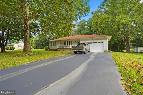 15 Tuft Rd, PENNSVILLE, NJ, 08070-2828 | Card Image