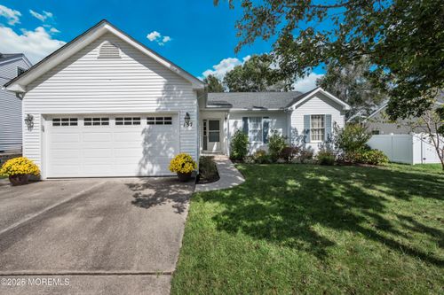 137 Skipper Rd, Manahawkin, NJ, 08050-4737 | Card Image