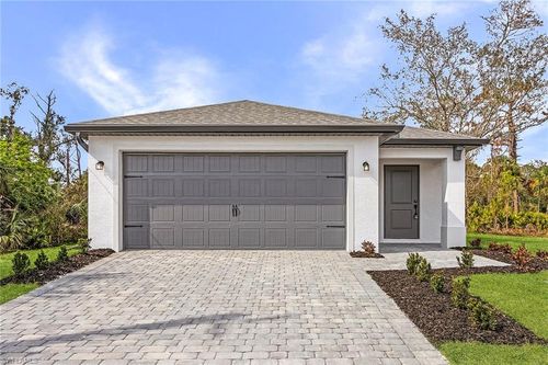 804 Gen D Macarthur Ave, FORT DENAUD, FL, 33935-9687 | Card Image