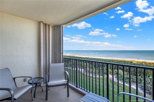 apt-305-10044 S Ocean Dr, Jensen Beach, FL, 34957-2447 | Card Image