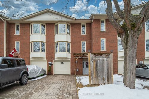 55 Limeridge Dr, Kingston, ON, K7K6M1 | Card Image