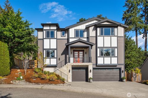 6020 147th Pl Se, Bellevue, WA, 98006-4601 | Card Image