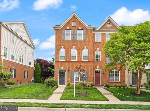 23128 Dunlop Heights Ter, ASHBURN, VA, 20148-7018 | Card Image