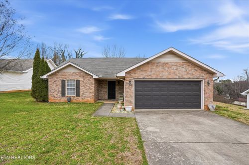 707 Shane Dr, Maryville, TN, 37804-3422 | Card Image