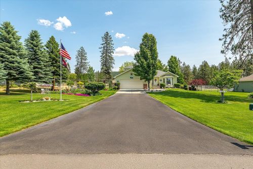 16324 N Cimmeron Ct, Nine Mile Falls, WA, 99026-9485 | Card Image