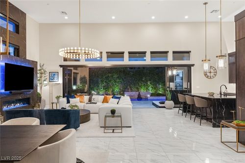 10782 White Clay Dr, Las Vegas, NV, 89135-2022 | Card Image