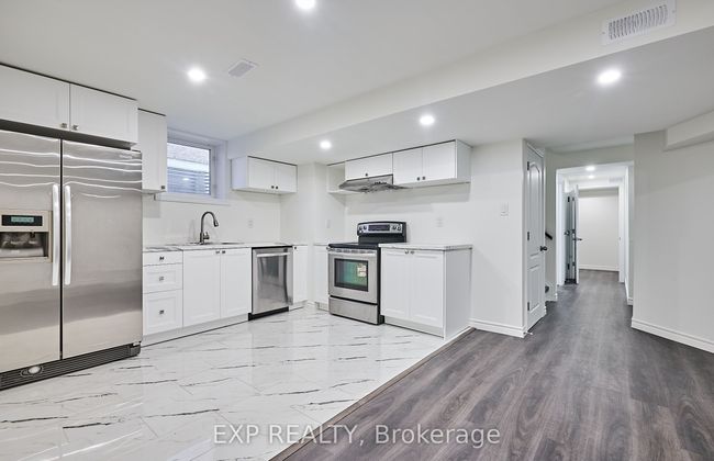 13 Knowles St, House other with 2 bedrooms, 1 bathrooms and 1 parking in Ajax ON | Image 11