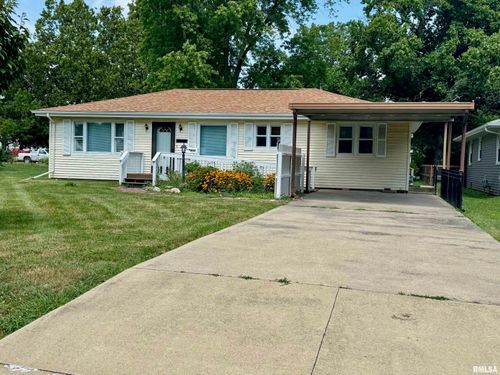 533 W Loud St, Virden, IL, 62690-1656 | Card Image