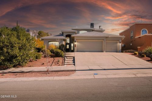 852 Via Descanso Dr, El Paso, TX, 79912-2616 | Card Image