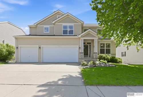 5911 S 161st Street, Omaha, NE, 68135 | Card Image
