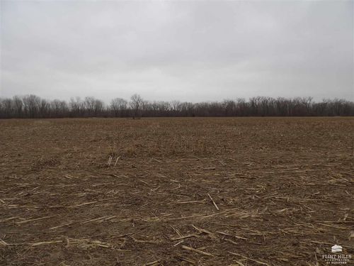 0000 Wabaunsee Rd E, Saint Marys, KS, 66536 | Card Image