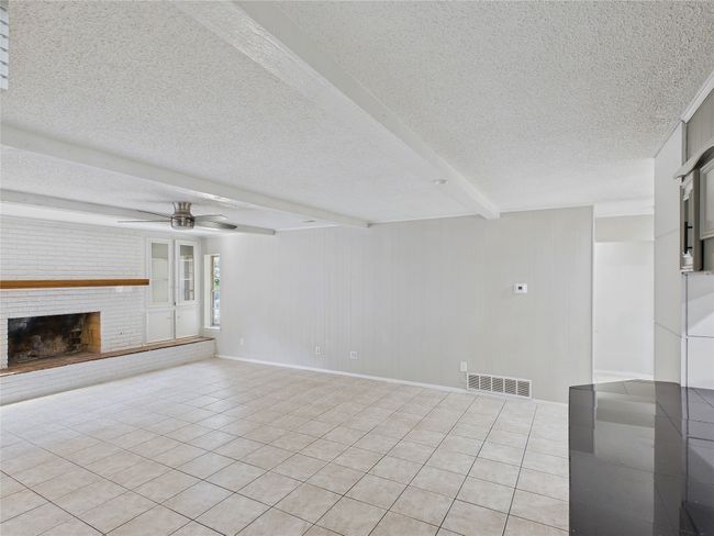 3701 Lawndale Ave, House other with 4 bedrooms, 2 bathrooms and null parking in Fort Worth TX | Image 5