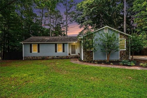 1708 Rosewood Dr, Griffin, GA, 30223-1054 | Card Image