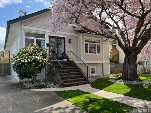 1803 Davie St, Victoria, BC, V8R4W5 | Card Image