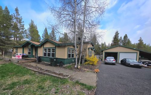 53666 Central Way, La Pine, OR, 97739-9726 | Card Image