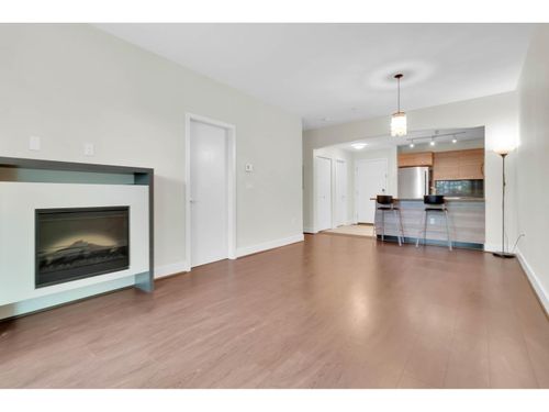 323-6688 120 Street, Surrey, BC, V3W1T8 | Card Image